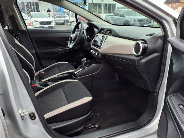 2021 Nissan Versa SV Xtronic CVT