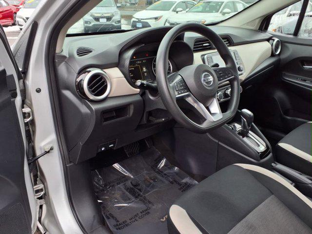 2021 Nissan Versa SV Xtronic CVT