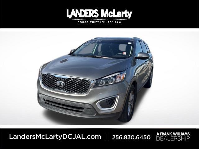 2017 Kia Sorento 2.4L LX 2017 Kia Sorento 2.4L LX