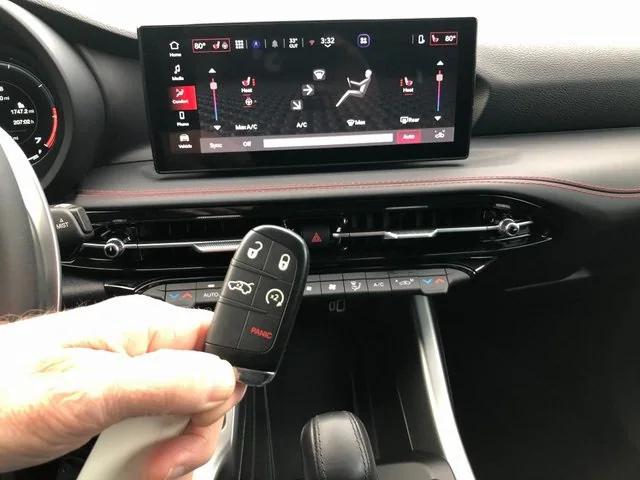 2024 Dodge Hornet R/T EAWD 2024 Dodge Hornet R/T EAWD