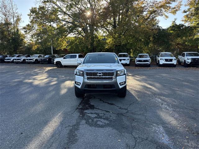 2025 Nissan Frontier Crew Cab SV 4x2