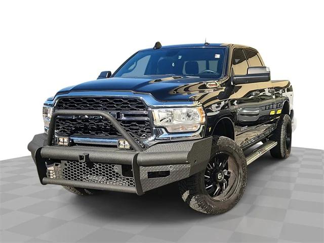 2022 RAM 2500 Tradesman Crew Cab 4x4 64 Box 2022 RAM 2500 Tradesman Crew Cab 4x4 64 Box