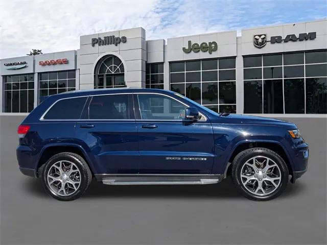 2018 Jeep Grand Cherokee Sterling Edition 4x4