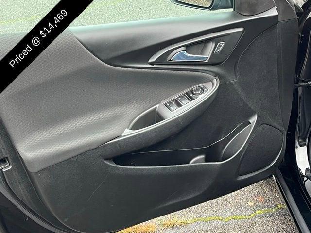 2022 Chevrolet Malibu FWD LT