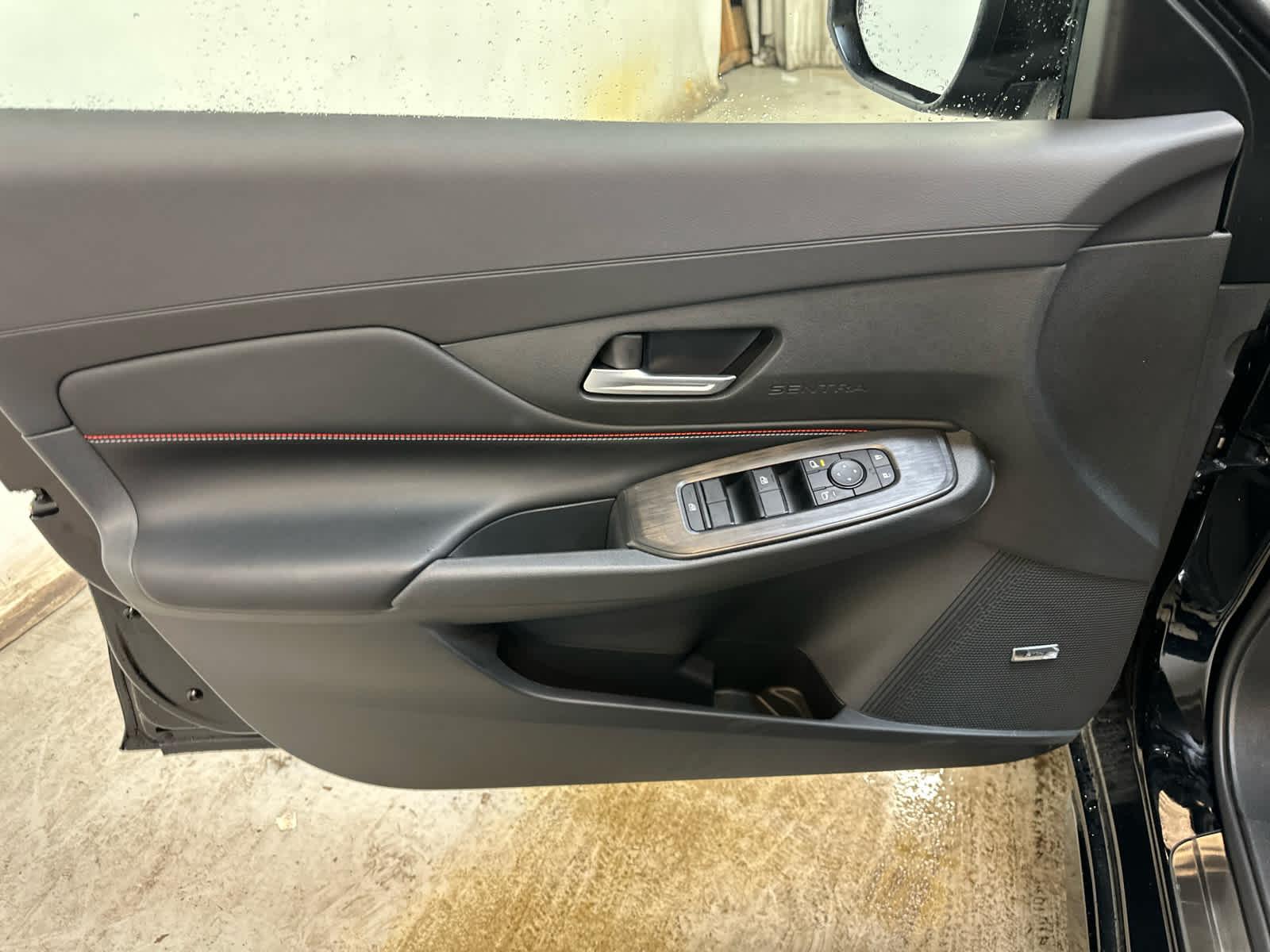 2026 Nissan Sentra SR - Photo 19