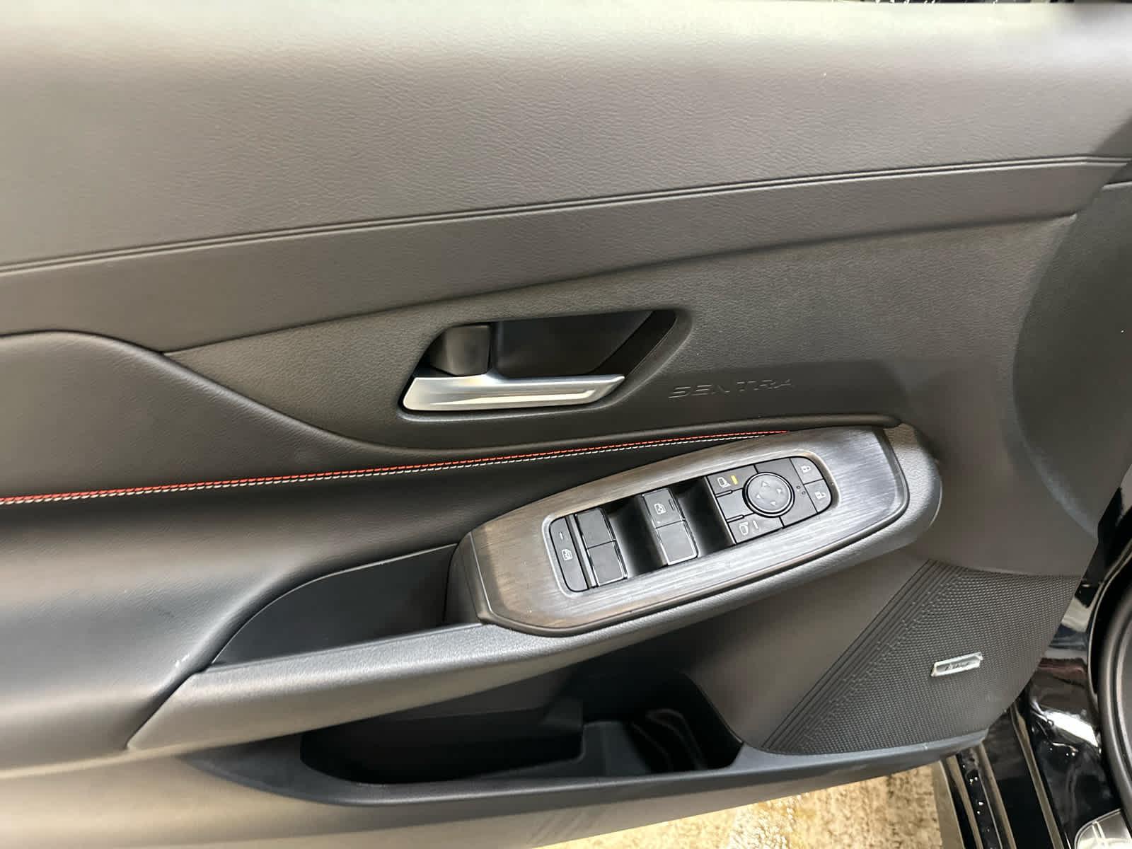 2026 Nissan Sentra SR - Photo 20