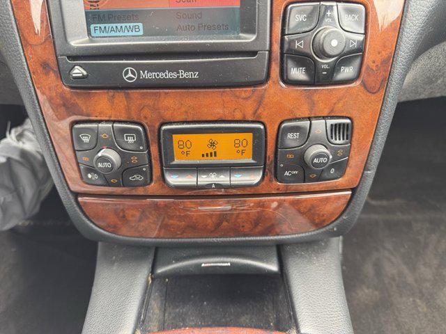 2002 Mercedes-Benz 500 Base