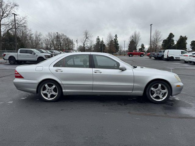 2002 Mercedes-Benz 500 Base