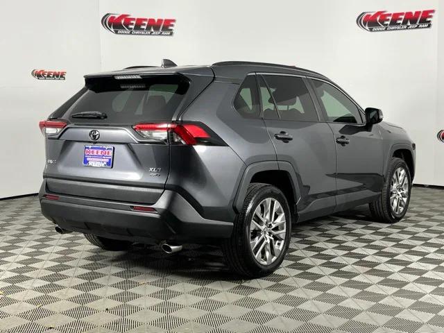 2020 Toyota RAV4 XLE Premium