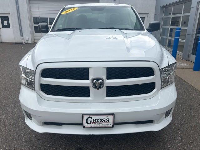 2017 RAM 1500 Express Crew Cab 4x4 57 Box 2017 RAM 1500 Express Crew Cab 4x4 57 Box