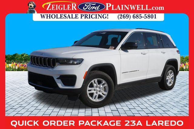 2023 Jeep Grand Cherokee Laredo 4x4 2023 Jeep Grand Cherokee Laredo 4x4