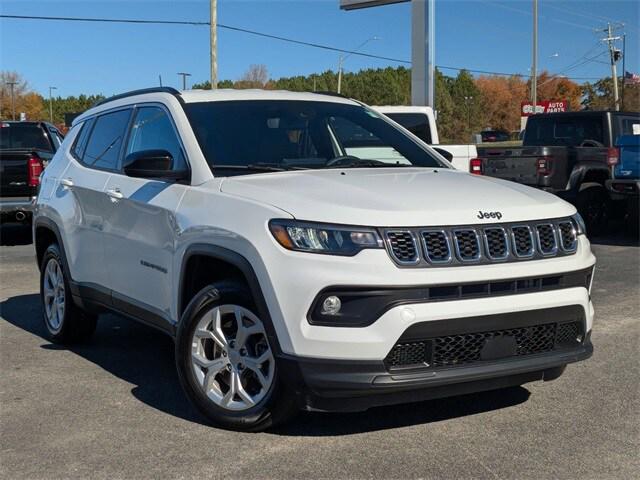 2024 Jeep Compass Latitude 4x4 2024 Jeep Compass Latitude 4x4