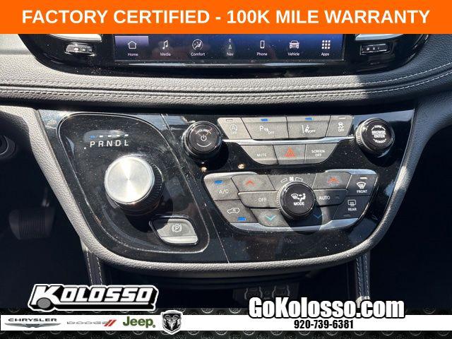2025 Chrysler Pacifica Limited
