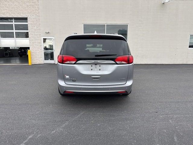 2020 Chrysler Pacifica 35th Anniversary Limited 2020 Chrysler Pacifica 35th Anniversary Limited