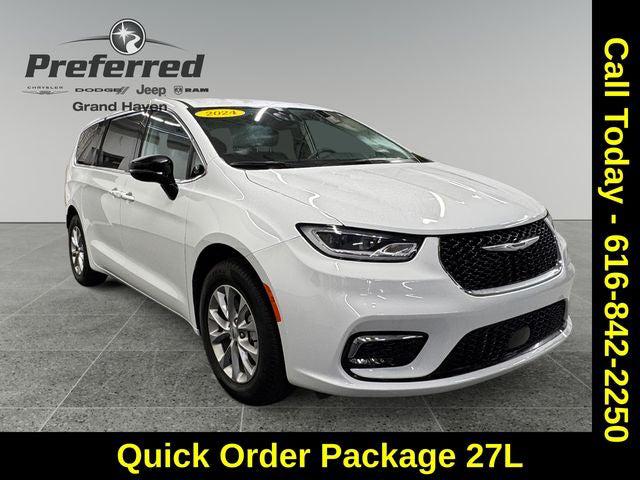 2024 Chrysler Pacifica Touring L AWD 2024 Chrysler Pacifica Touring L AWD