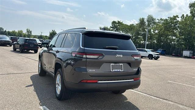 2025 Jeep Grand Cherokee L Laredo X 4x4