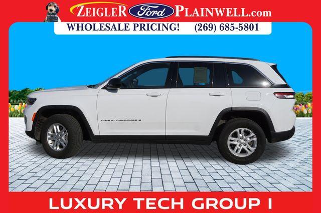 2023 Jeep Grand Cherokee Laredo 4x4 2023 Jeep Grand Cherokee Laredo 4x4