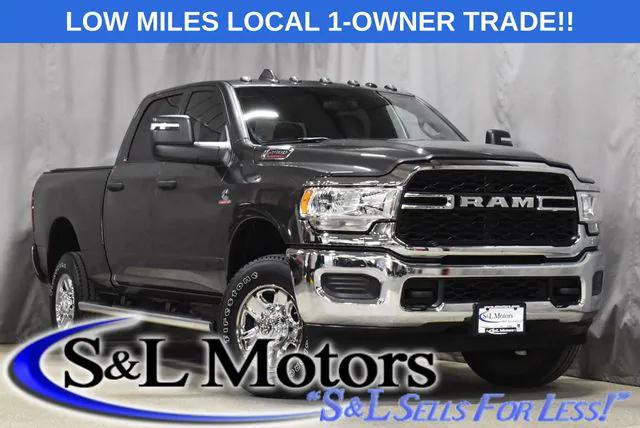 2024 RAM 2500 Tradesman Crew Cab 4x4 64 Box 2024 RAM 2500 Tradesman Crew Cab 4x4 64 Box