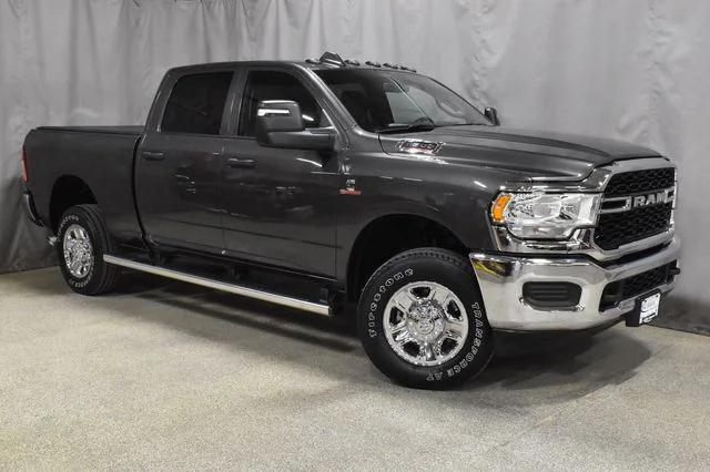 2024 RAM 2500 Tradesman Crew Cab 4x4 64 Box 2024 RAM 2500 Tradesman Crew Cab 4x4 64 Box