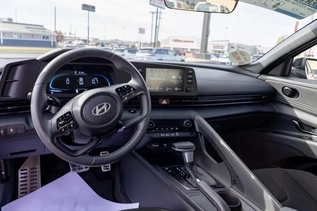 2025 Hyundai Elantra SEL Sport 2025 Hyundai Elantra SEL Sport