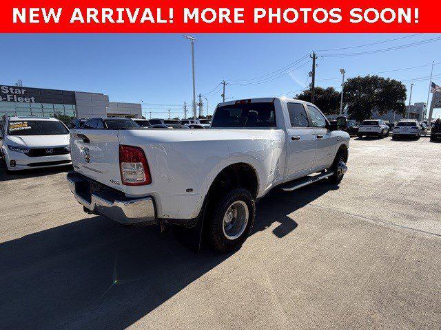 2024 RAM 3500 Big Horn Crew Cab 4x4 8 Box 2024 RAM 3500 Big Horn Crew Cab 4x4 8 Box
