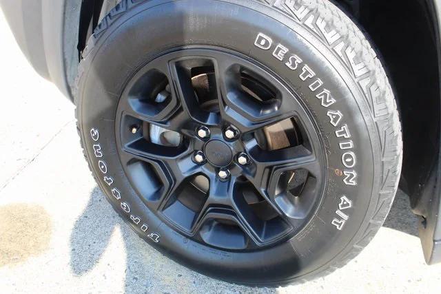 2019 Jeep Cherokee Trailhawk 4x4 2019 Jeep Cherokee Trailhawk 4x4