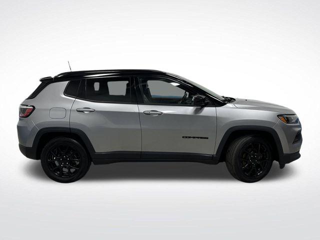2022 Jeep Compass Altitude FWD 2022 Jeep Compass Altitude FWD