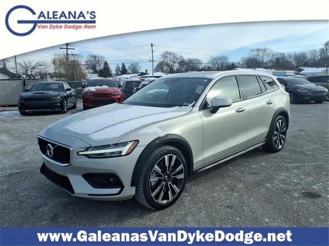 2021 Volvo V60 Cross Country T5 2021 Volvo V60 Cross Country T5