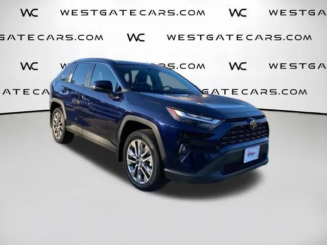2022 Toyota RAV4 XLE Premium 2022 Toyota RAV4 XLE Premium