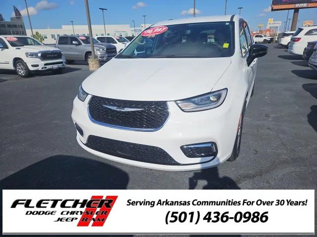 2024 Chrysler Pacifica Touring L 2024 Chrysler Pacifica Touring L