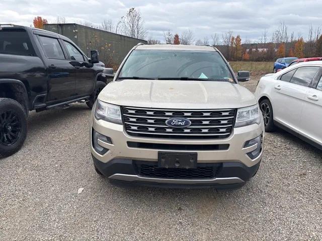 2017 Ford Explorer XLT 2017 Ford Explorer XLT