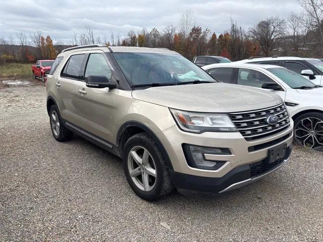2017 Ford Explorer XLT 2017 Ford Explorer XLT