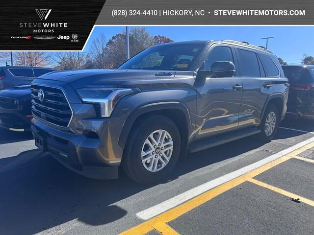 2025 Toyota Sequoia SR5 2025 Toyota Sequoia SR5