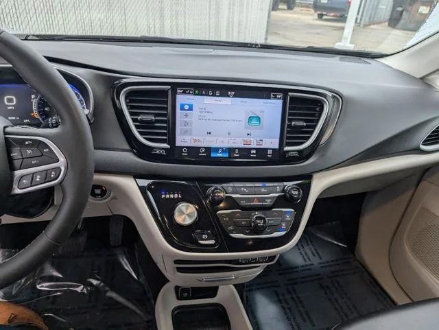 2024 Chrysler Pacifica Touring L 2024 Chrysler Pacifica Touring L