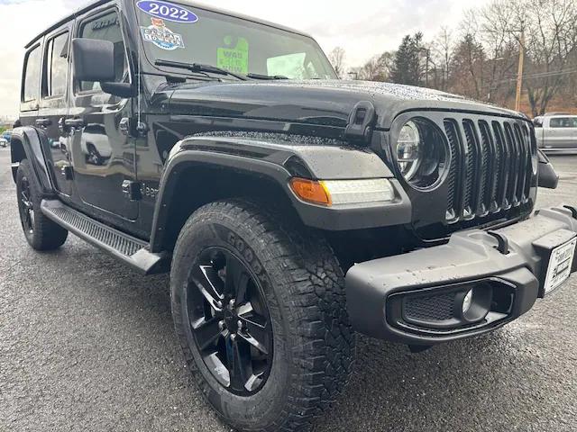 2022 Jeep Wrangler Unlimited Sahara Altitude 4x4