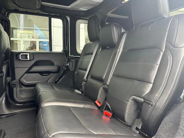 2022 Jeep Wrangler Unlimited Sahara Altitude 4x4