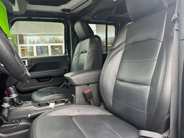 2022 Jeep Wrangler Unlimited Sahara Altitude 4x4