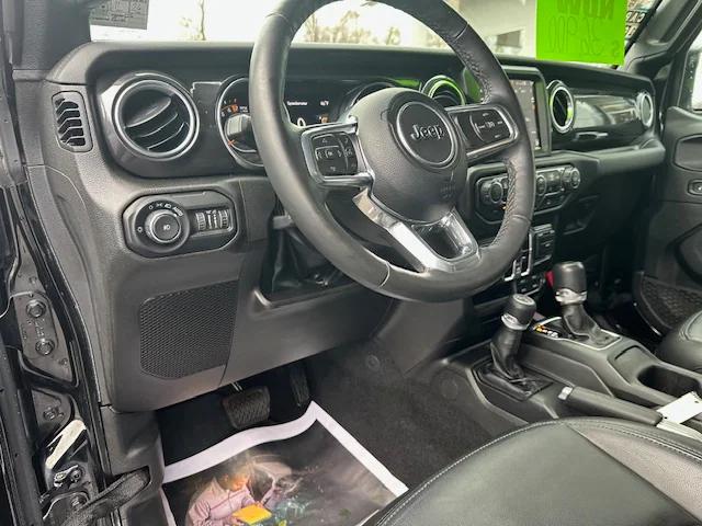 2022 Jeep Wrangler Unlimited Sahara Altitude 4x4