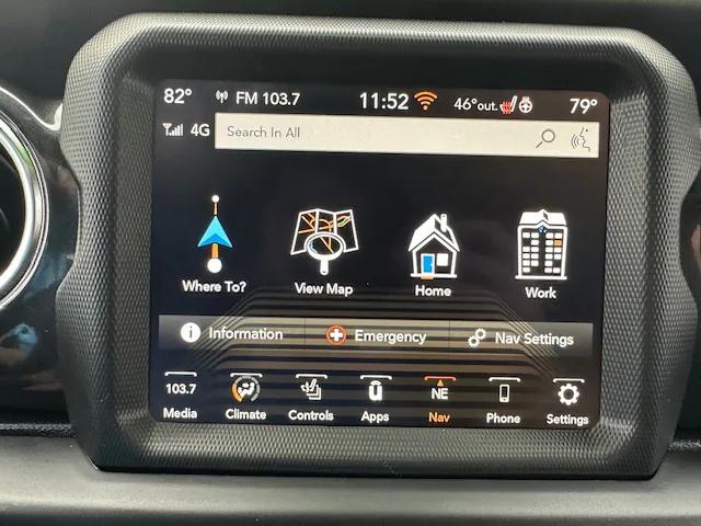 2022 Jeep Wrangler Unlimited Sahara Altitude 4x4