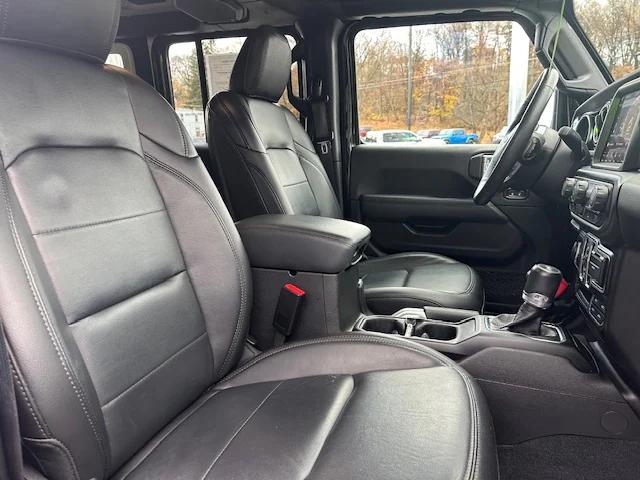 2022 Jeep Wrangler Unlimited Sahara Altitude 4x4