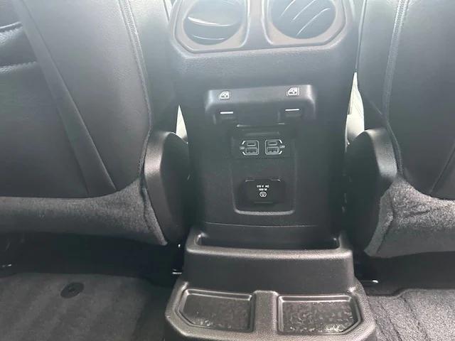 2022 Jeep Wrangler Unlimited Sahara Altitude 4x4