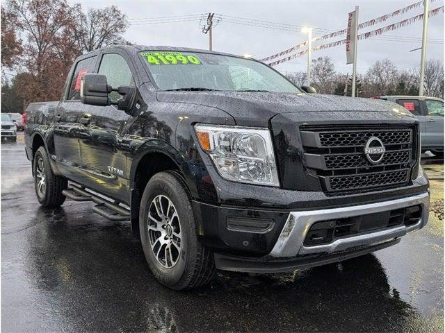 2024 Nissan TITAN Crew Cab SV 4x4 2024 Nissan TITAN Crew Cab SV 4x4