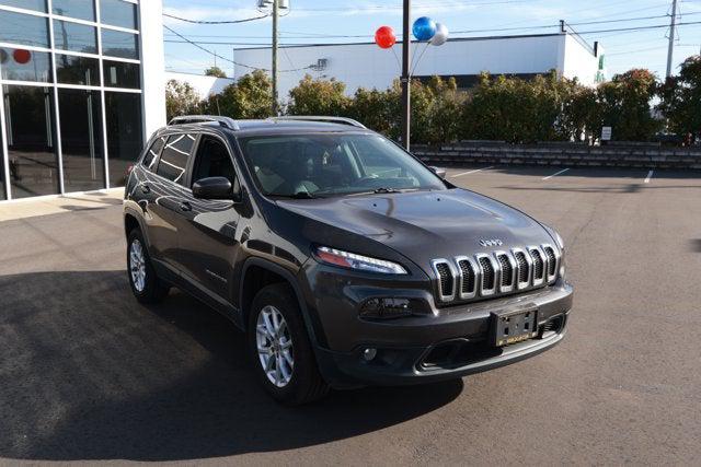 2018 Jeep Cherokee Latitude Plus FWD 2018 Jeep Cherokee Latitude Plus FWD