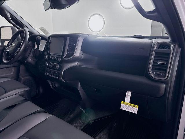 2026 Ram 5500 Tradesman/Big Horn