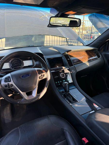 2019 Ford Taurus Limited