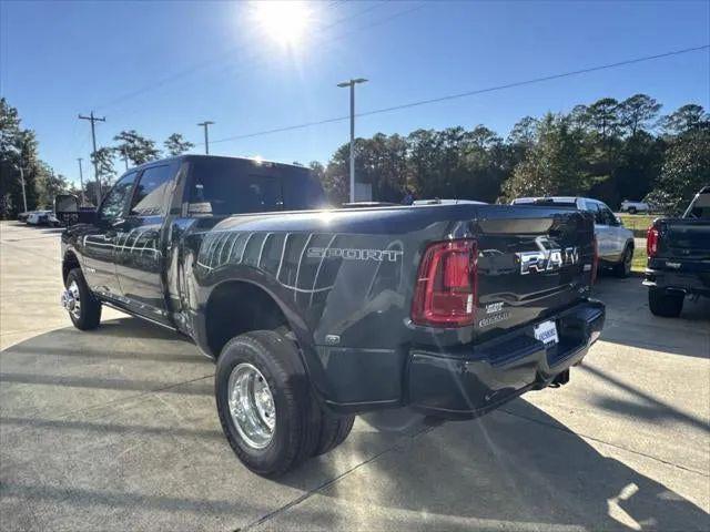 2026 Ram 3500 Laramie Crew Cab 4x4 8 Box