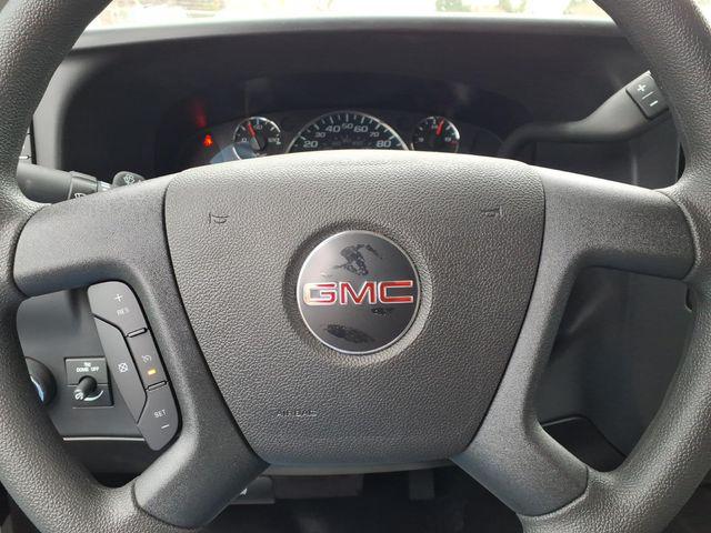 2025 GMC Savana Cutaway Work Van