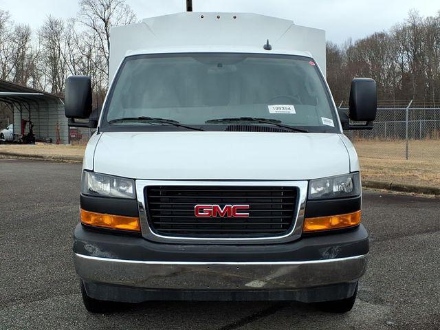 2025 GMC Savana Cutaway Work Van