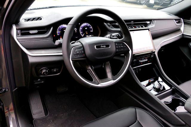 2025 Jeep Grand Cherokee L Limited 4x4