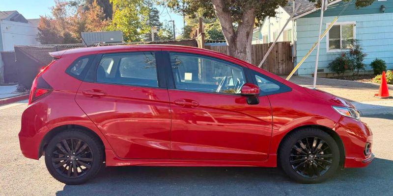 2018 Honda Fit Sport